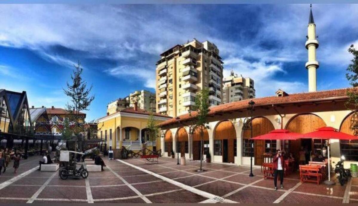 Ultra Apartments 'New Baazar 2' Tirana Bagian luar foto