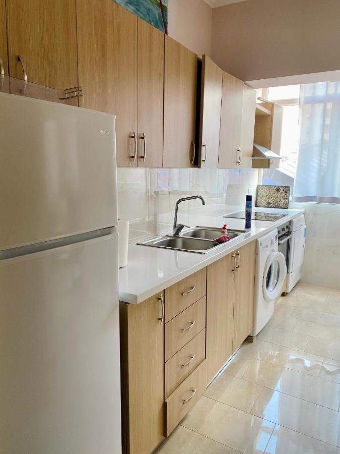 Ultra Apartments 'New Baazar 2' Tirana Bagian luar foto