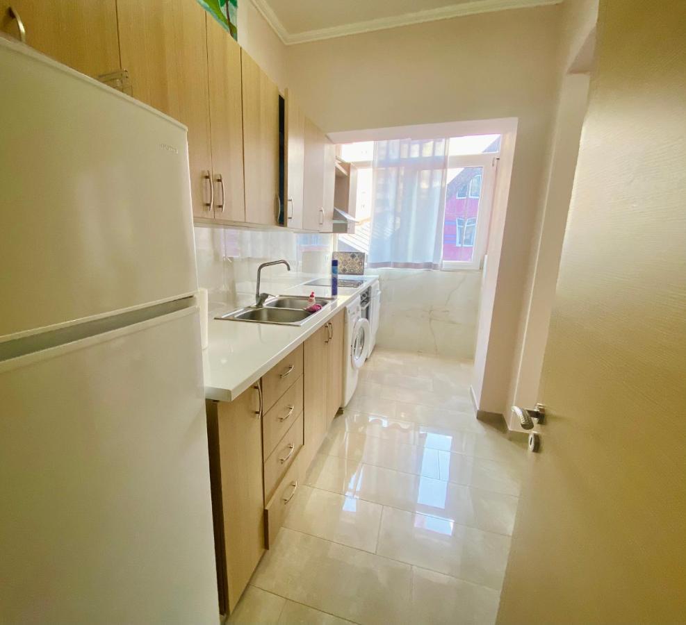 Ultra Apartments 'New Baazar 2' Tirana Bagian luar foto