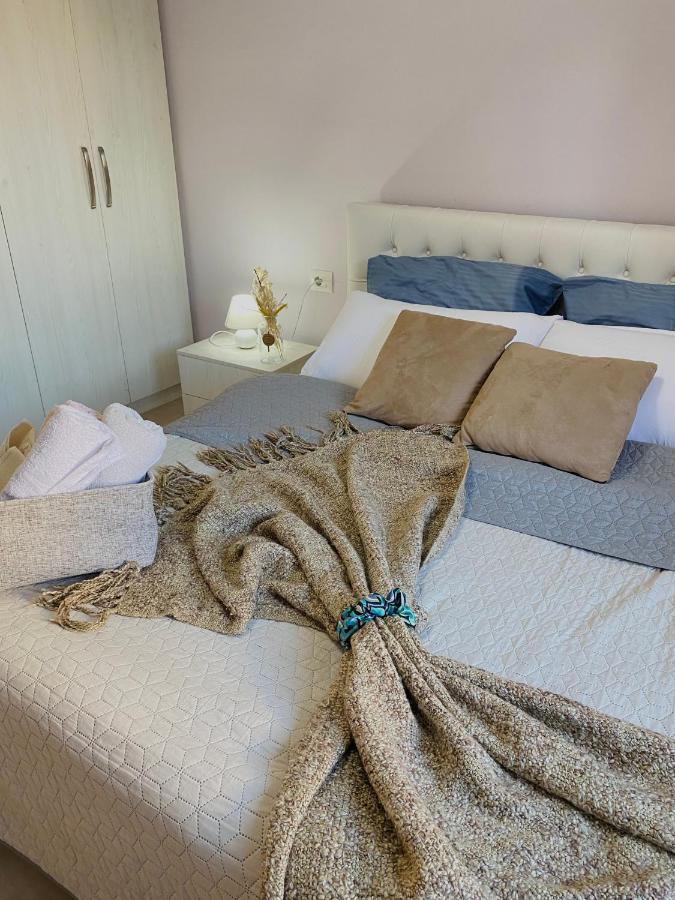 Ultra Apartments 'New Baazar 2' Tirana Bagian luar foto