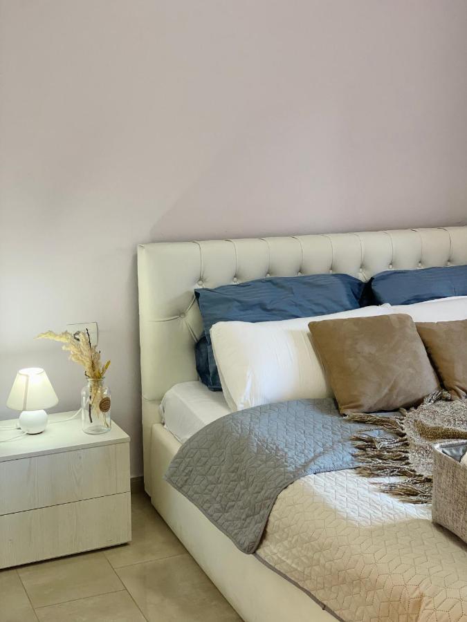 Ultra Apartments 'New Baazar 2' Tirana Bagian luar foto