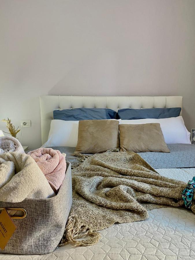 Ultra Apartments 'New Baazar 2' Tirana Bagian luar foto